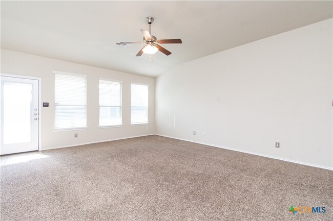 Building Photo - 1207 Fawn Lily Dr