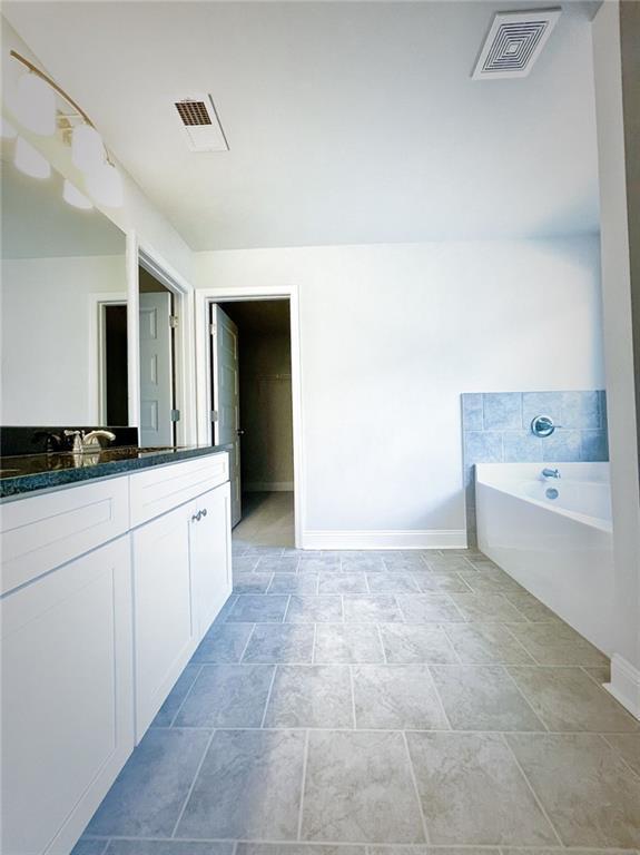 Building Photo - 409 Hellen Vly Dr