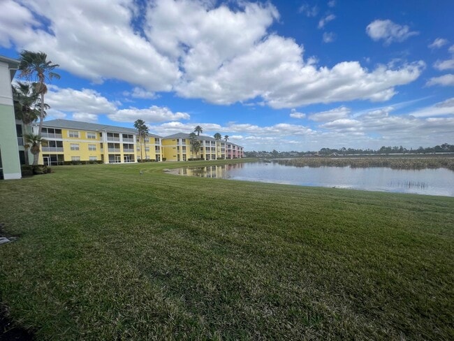 Building Photo - 2160 Heron Lake Dr