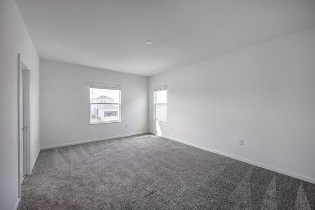 Building Photo - 2821 Fitness St