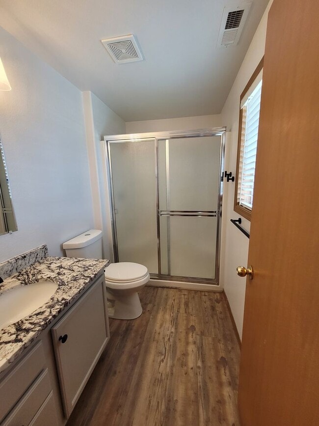 Building Photo - August Rent FREE - 4 Bedroom / Triple Car Garage