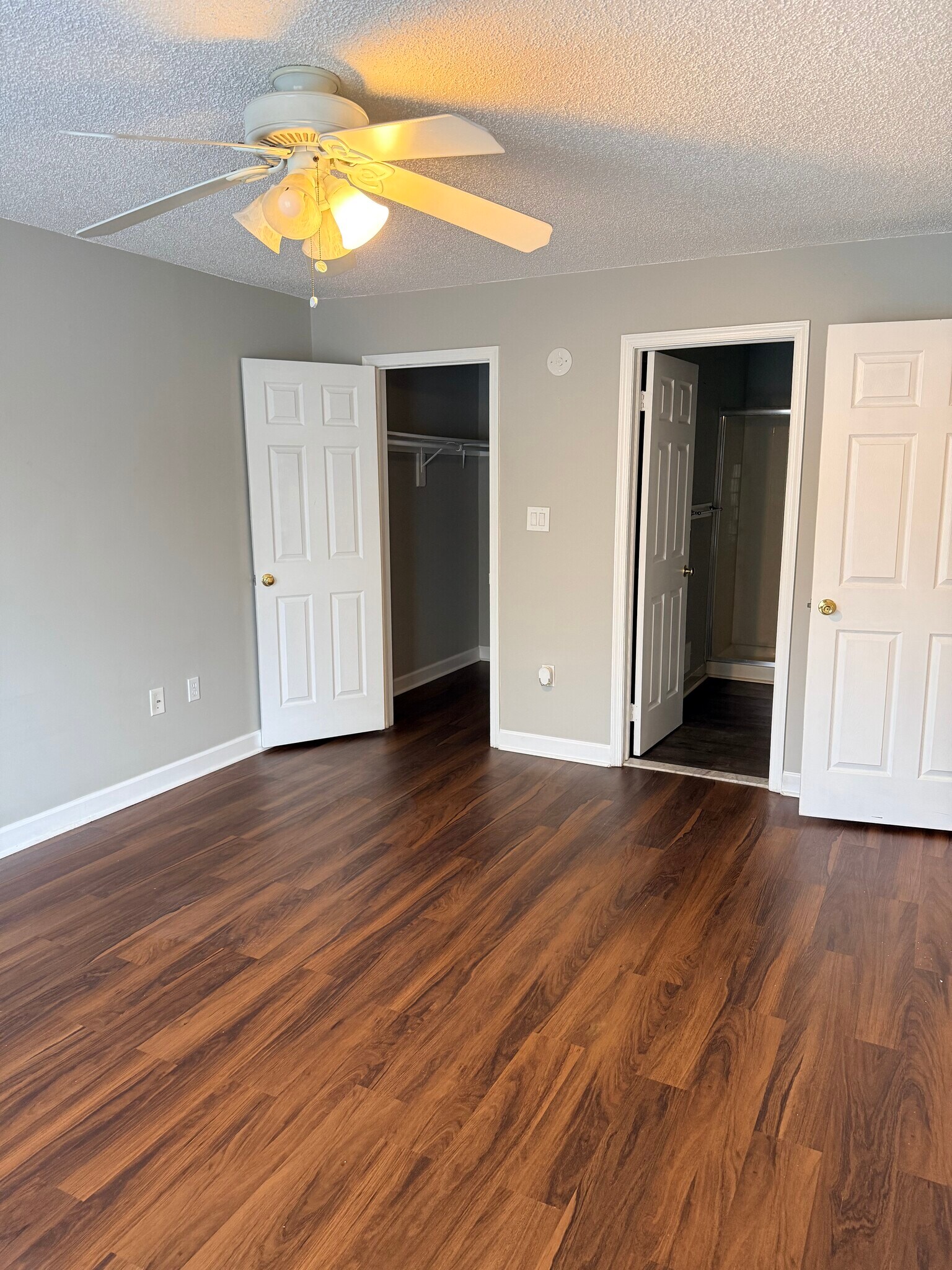 Building Photo - 32 Holly Ct