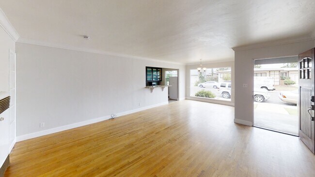 Building Photo - 6126 Dorothy Dr