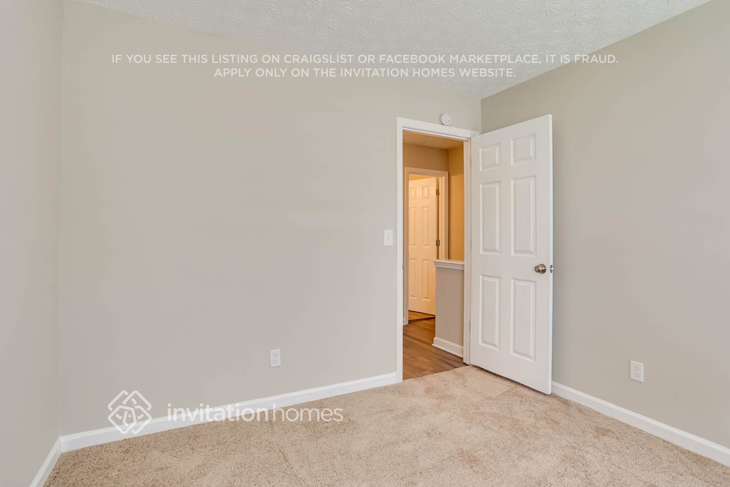 Building Photo - 6574 Eastbriar Dr