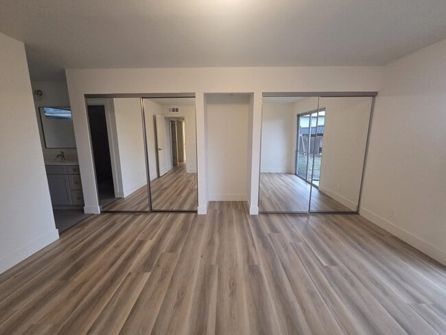 Building Photo - 1007 Bluebell Dr