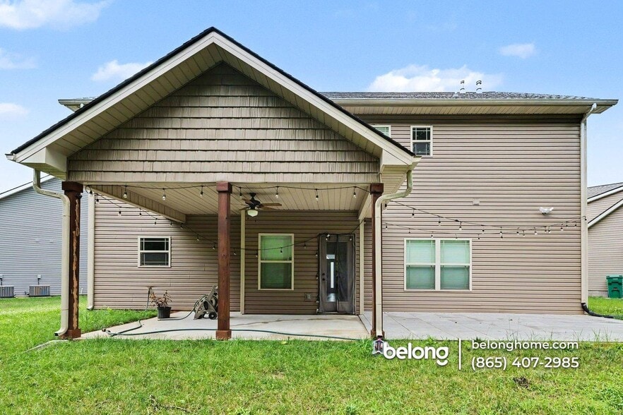 Building Photo - 2220 Shylah Mia Ln