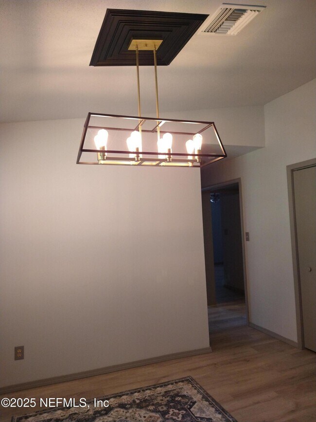 Building Photo - 8201 Hall Ln