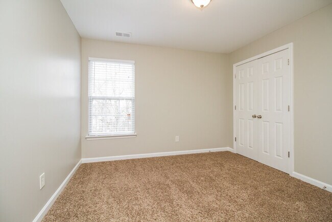 Building Photo - 2716 Bison Ct