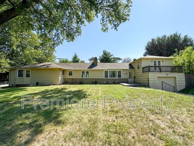 Primary Photo - 7301 Mercier St
