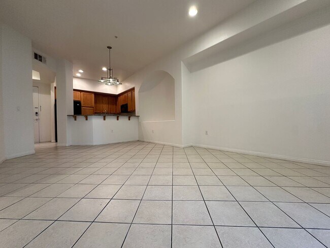 Building Photo - Luxury guard-gated mid-rise Manhattan Cond...