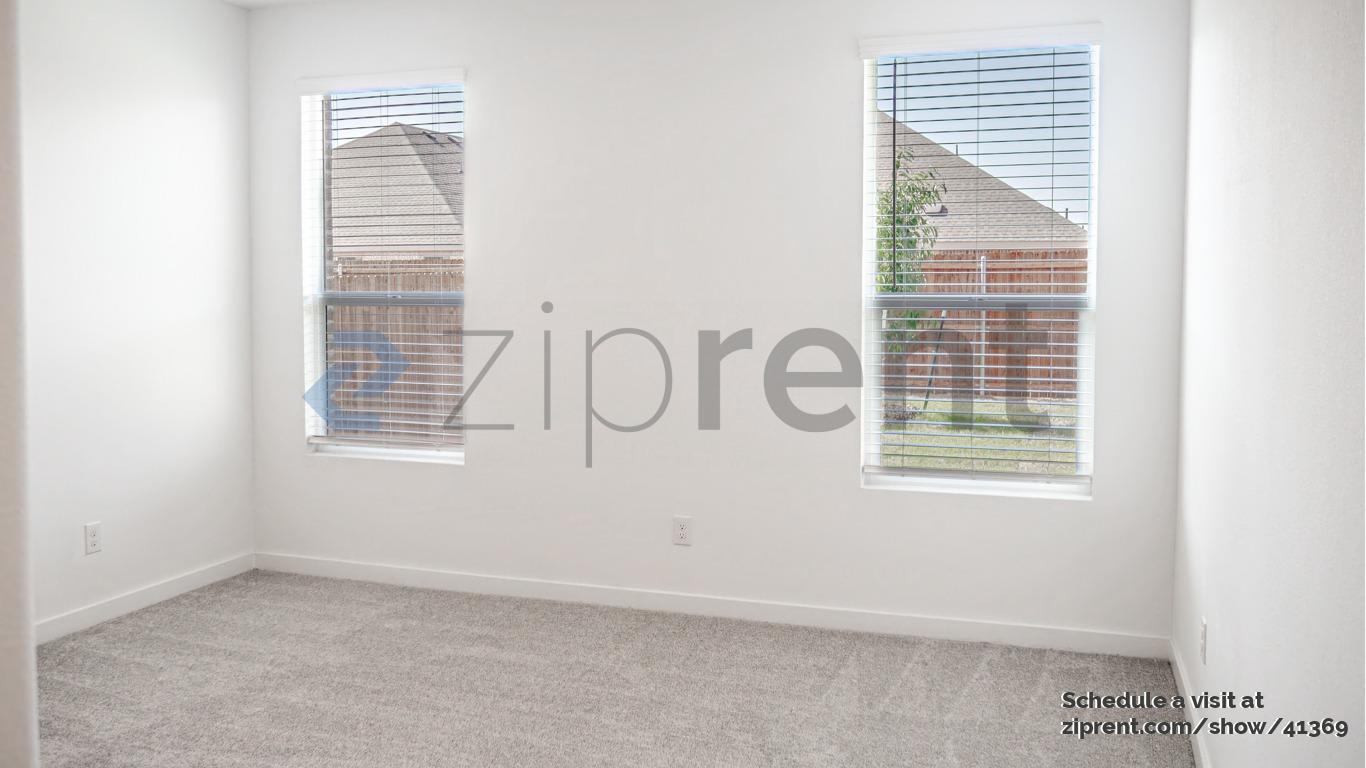 Building Photo - 1333 Rockwell Dr