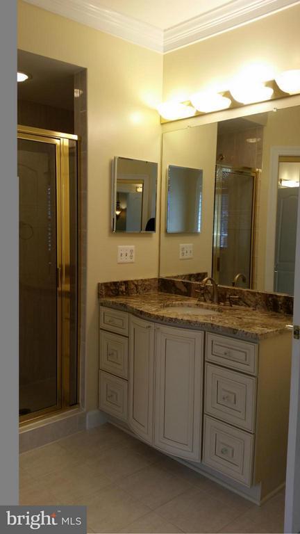 Building Photo - 1632 Colonial Hills Dr