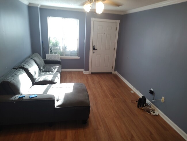 Primary Photo - 2932 McDonald Dr SW