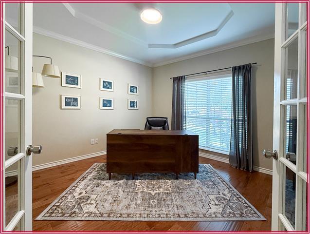 Building Photo - 4945 Grinstein Dr
