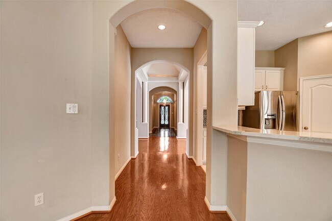 Building Photo - 1110 Parkhaven Ln