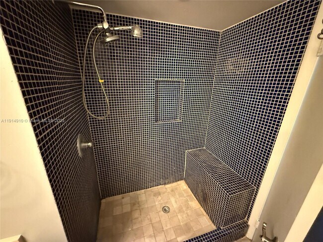 Building Photo - 9723 NW 49th Terrace