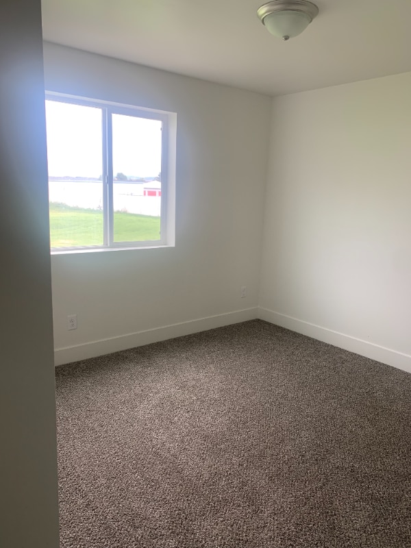 Building Photo - 238 Ella Ln