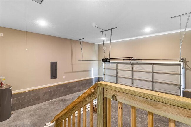 Building Photo - 3116 Rawhide Dr