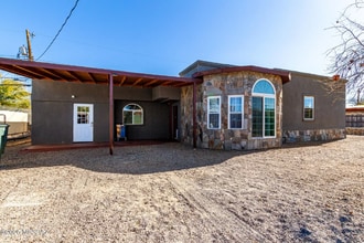 Building Photo - 2144 N Madelyn Ave