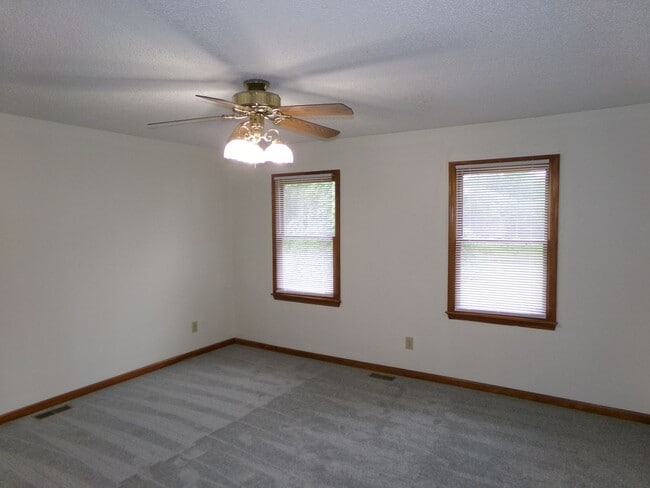 Building Photo - Kernersville Location