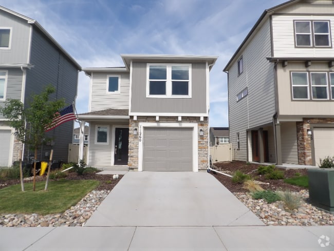 Building Photo - 11260 Feliz Wy