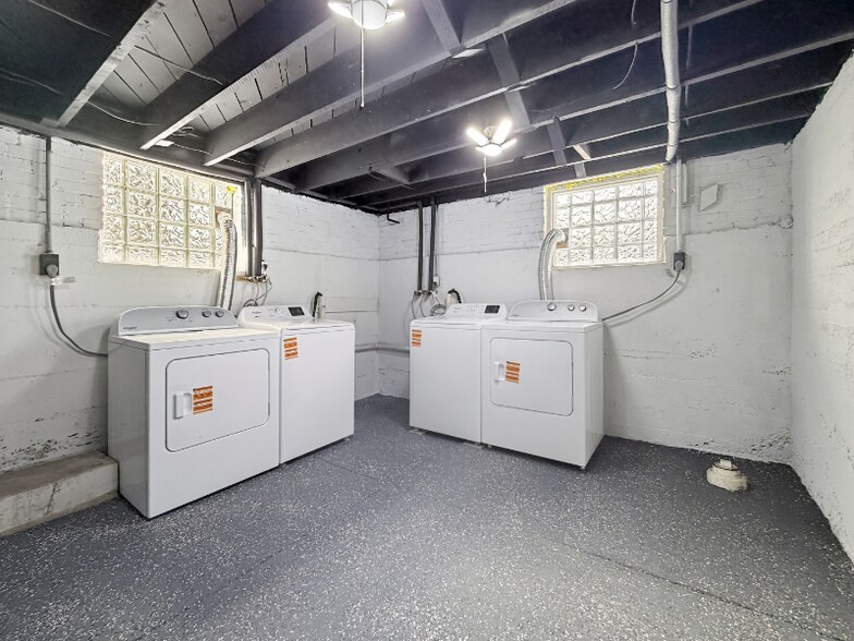 Building Photo - 5803 S Kingshighway Blvd