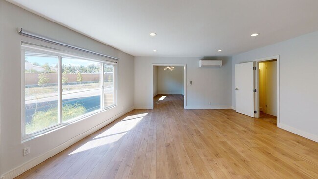 Interior Photo - Bronwood Apartments