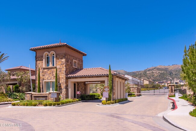 Building Photo - 20843 Acorn Cir