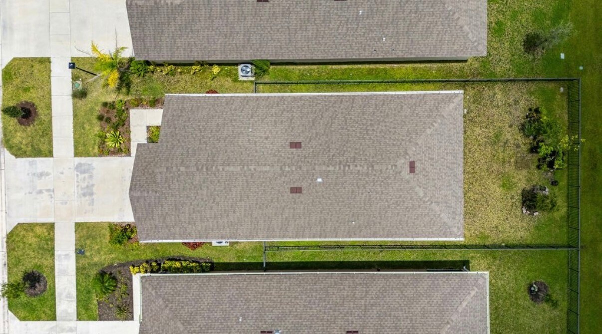 Building Photo - 12230 SW Rimini Way