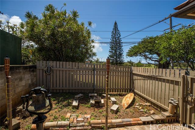 Building Photo - 56-124-124 Makaiau Pl
