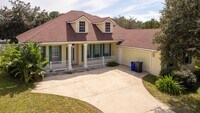 Building Photo - 109 Bilbao Dr