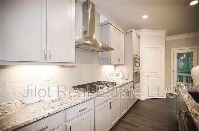 Building Photo - 2575 Clairebrooke Bnd