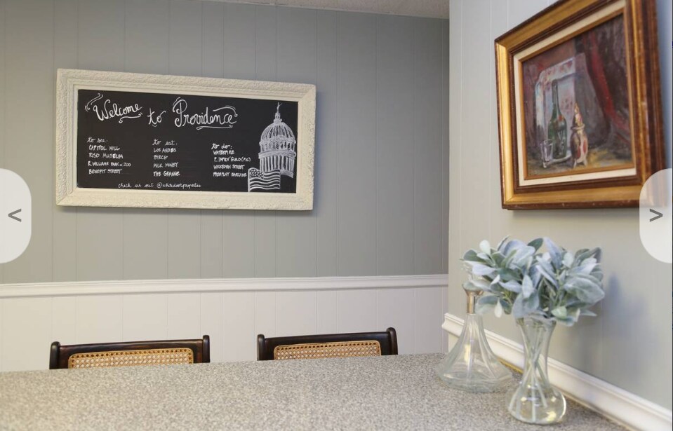 Building Photo - 46 Pembroke Ave