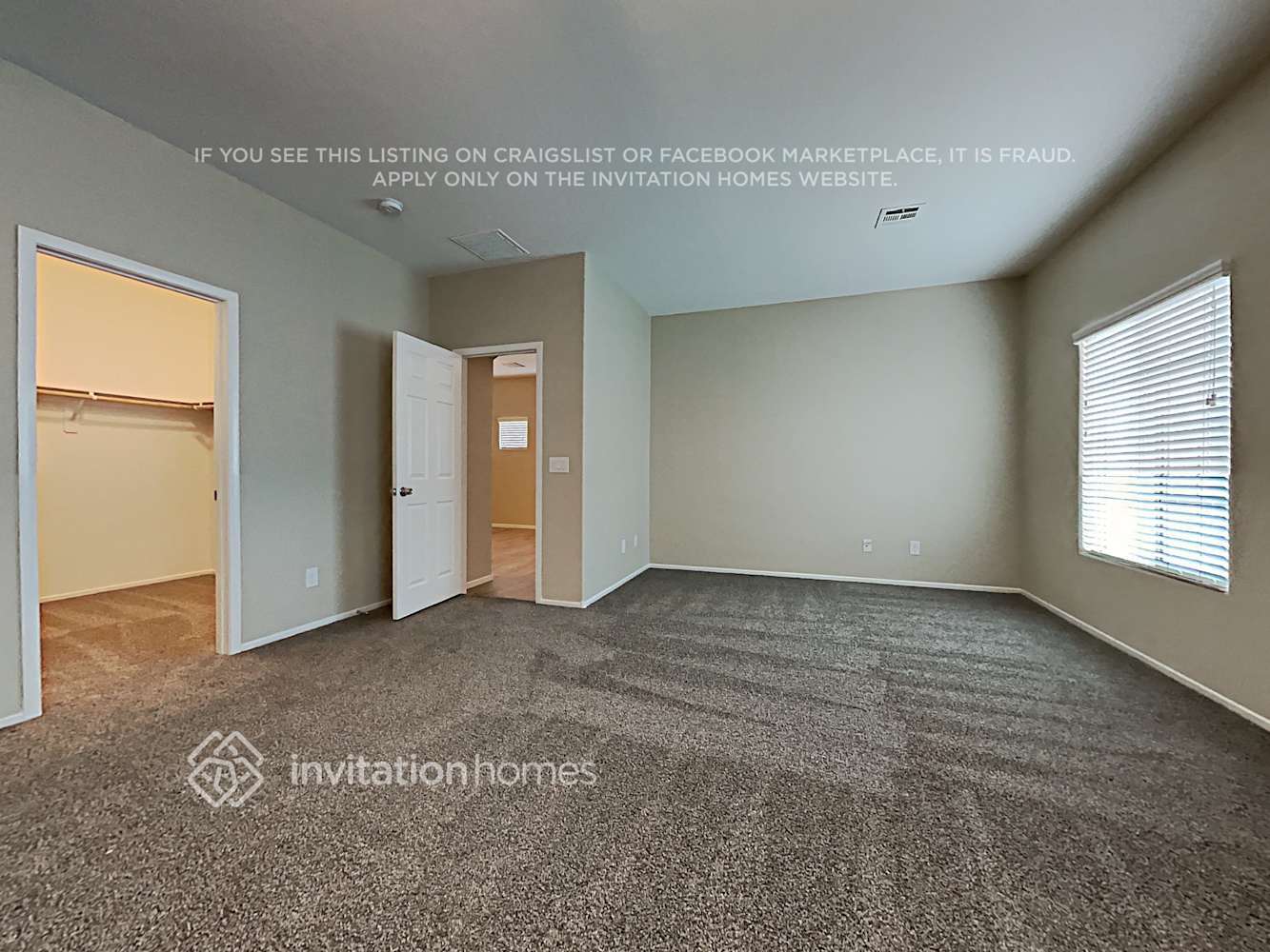 Building Photo - 9615 Vega Carpio Ave