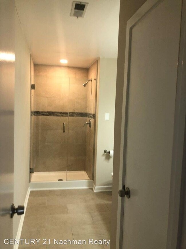 Building Photo - 2 br, 2 bath House - 214 B Dockside Drive