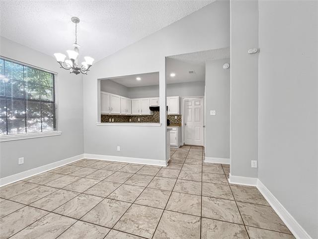 Building Photo - 10324 Woodleaf Dr