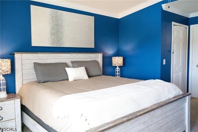Building Photo - 13730 Julias Way