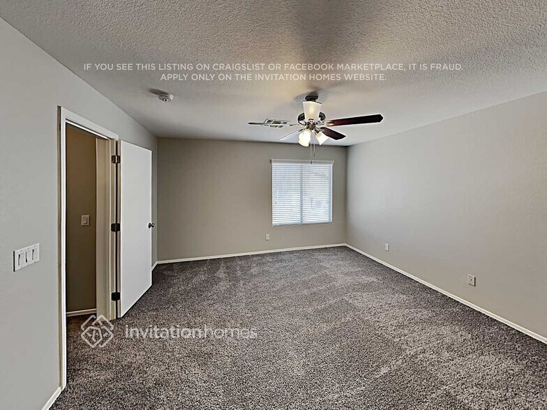 Building Photo - 1237 E Dust Devil Dr