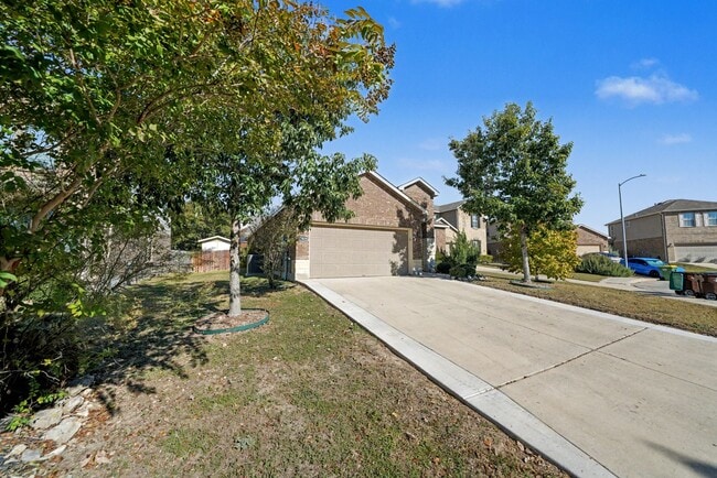 Building Photo - Beautiful Home in the Highly Desirable Alamo Ranch Community! - Realtor Commission: $500