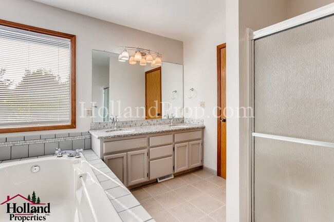 Building Photo - Coming Soon! Beautiful Portland Home in Bethany Neighborhood!!!