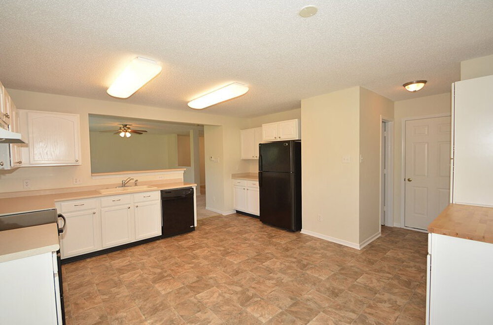 Building Photo - 6878 Merritt Ridge Way