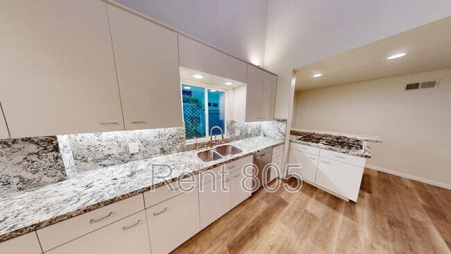 Building Photo - 5065 Sealane Way