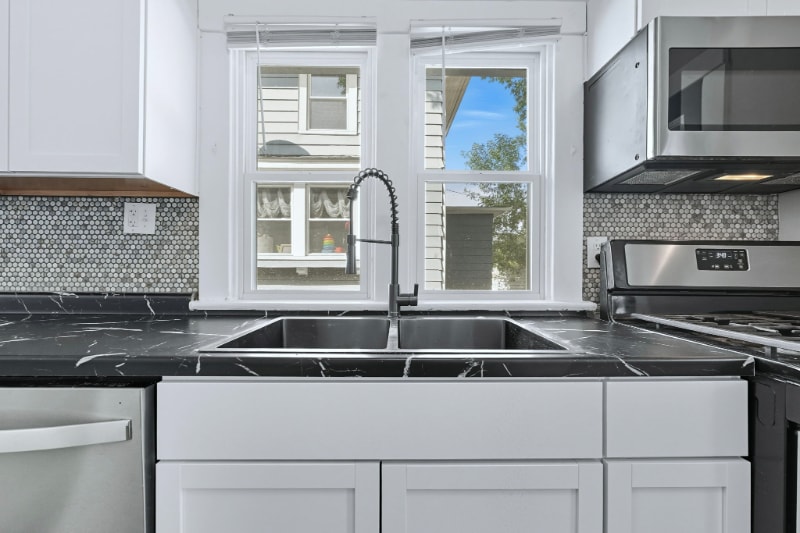 Building Photo - 4321 Tacoma Ave