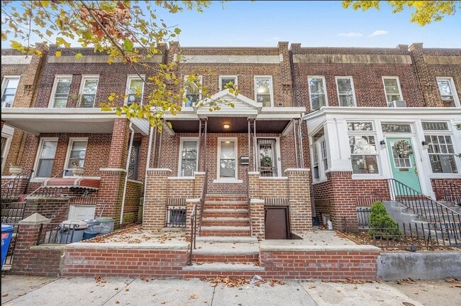Building Photo - 71-52 68th St