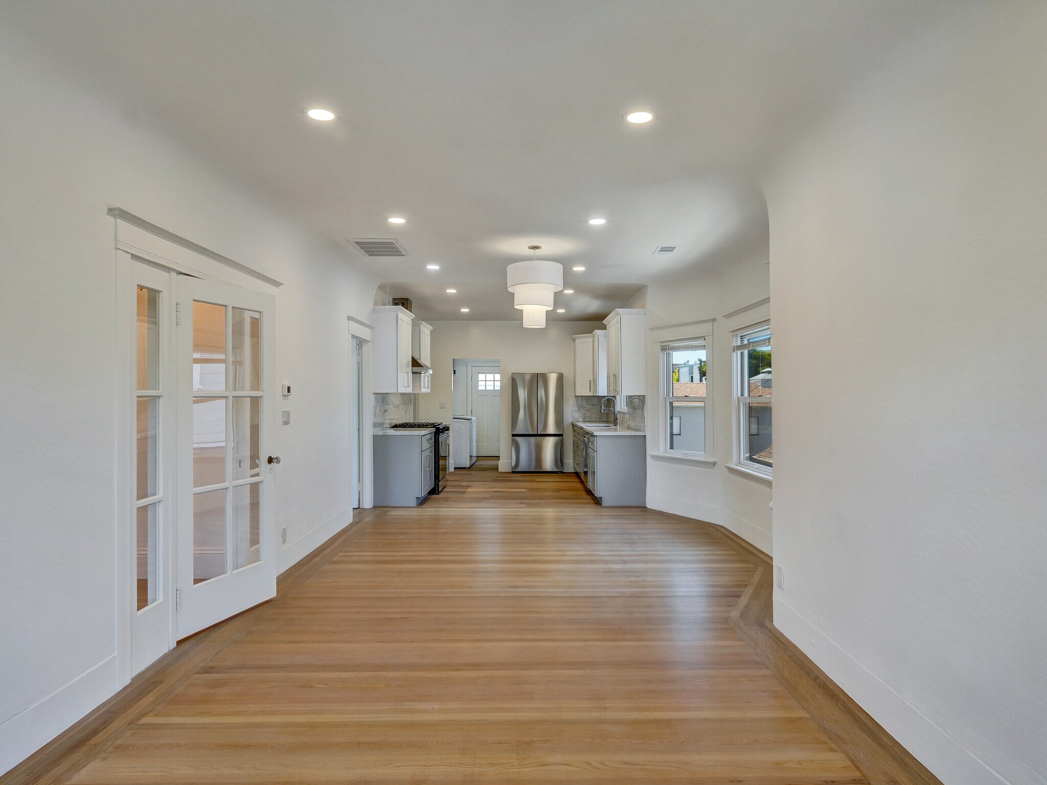 Building Photo - 1075 43rd St