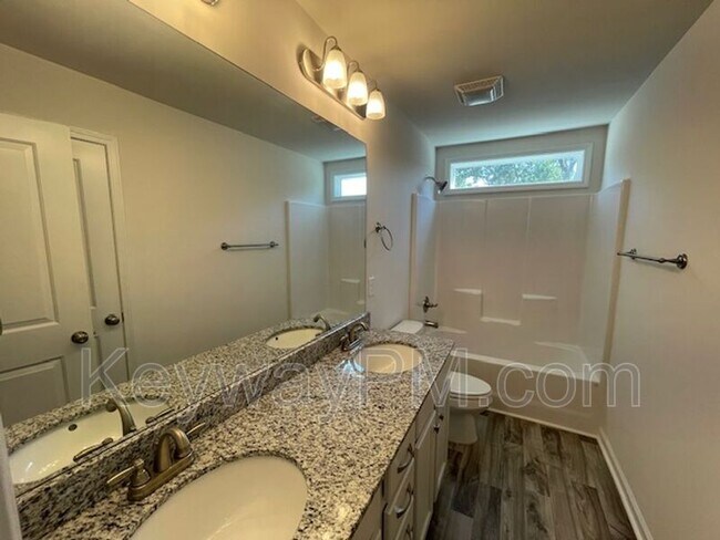 Building Photo - 6058 High Top Ln