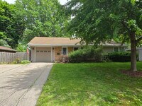 Building Photo - 4509 Wakonda Pky
