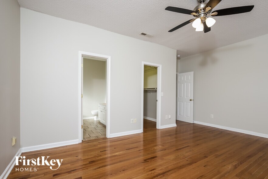 Building Photo - 1305 Camden Pl Ct