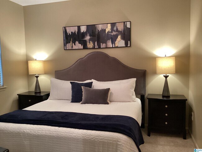 Building Photo - 251 London Pkwy