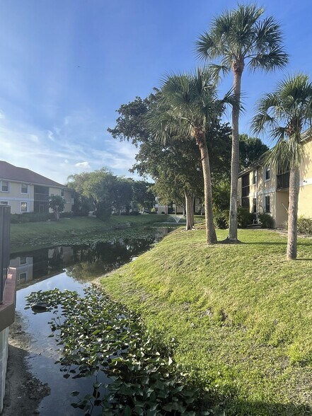 Building Photo - 5661 Riverside Dr